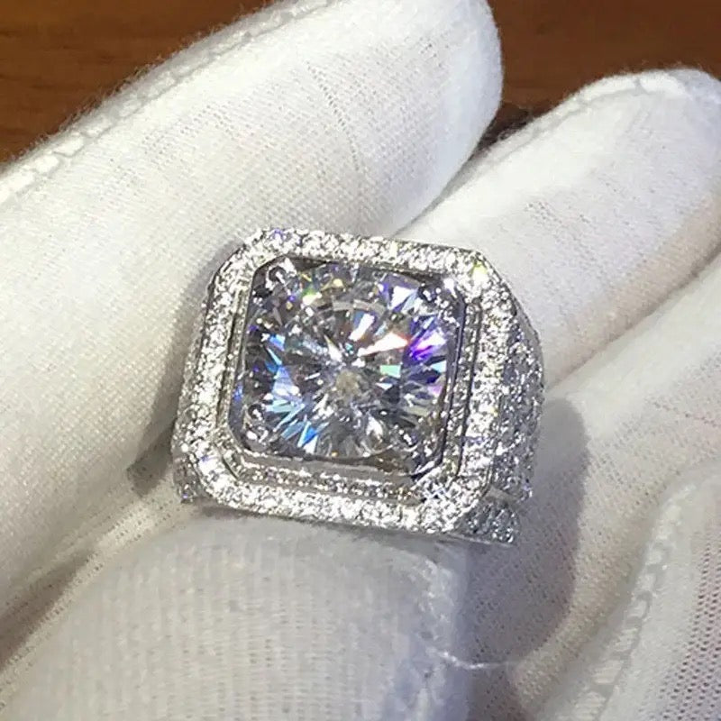 Flashy Square Diamond Ring