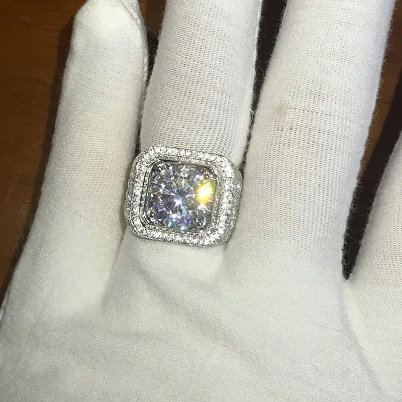 Flashy Square Diamond Ring